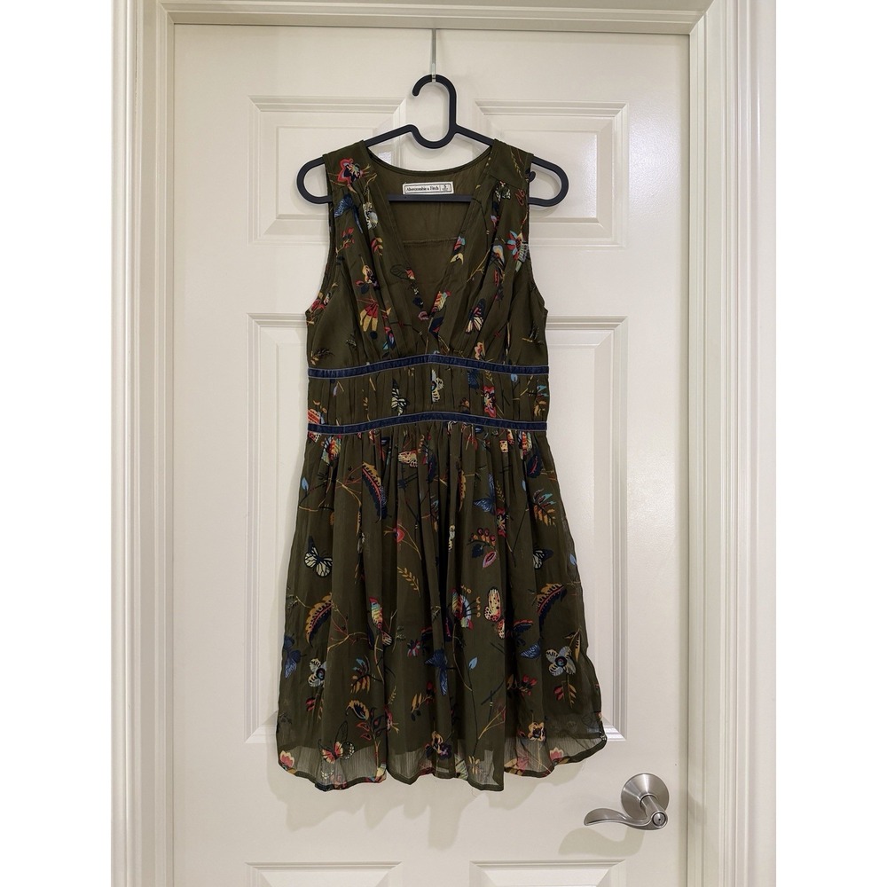 Abercrombie & Fitch Olive Green Floral V-Neck Sleeveless Dress